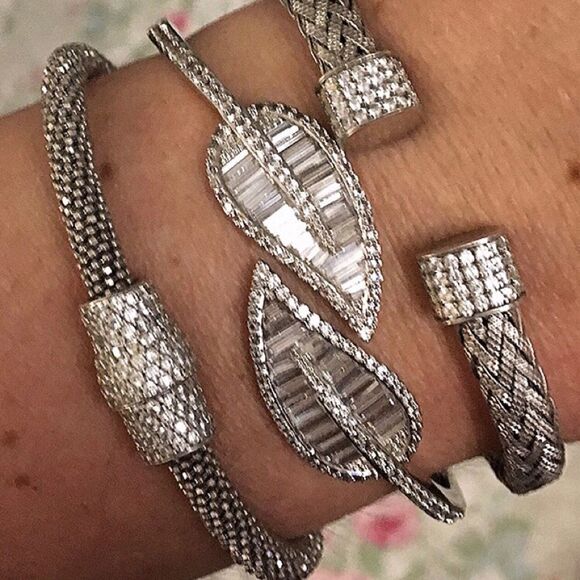 CHAR LALA DESIGNS Pave Magnetic Clasp Bracelets - Picture 3 of 3